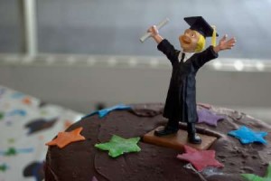 graduation-cake